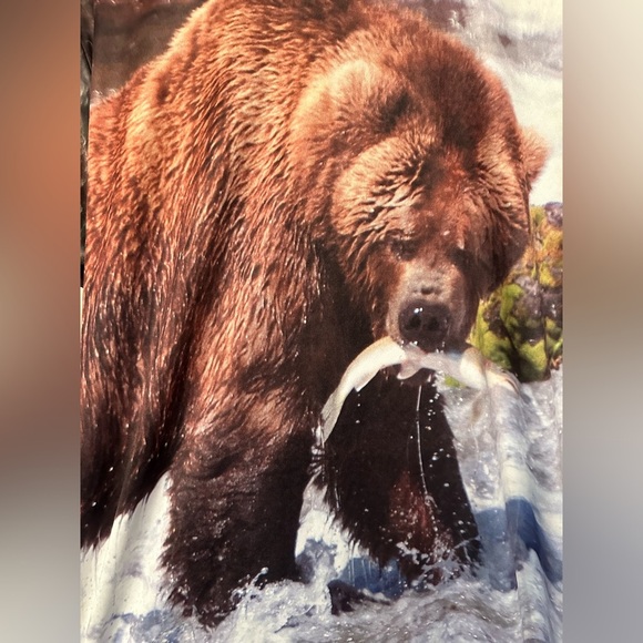 Bold Bear Graphic Print Long Sleeve Tee Medium - Picture 3 of 4